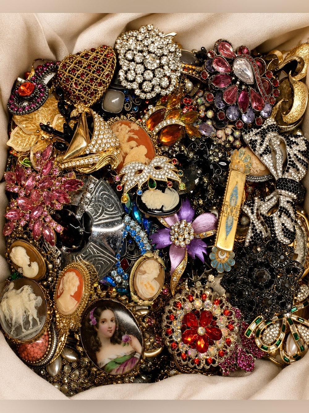 🚨 3 LB Jewelry Lot Half Curated Half Organic Pull Vintage Modern Reseller Luxe